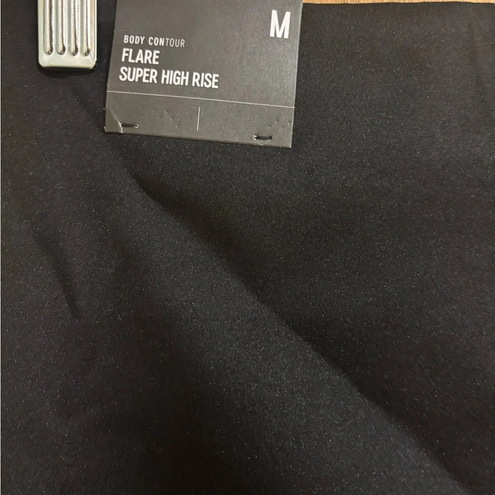 NWT Express Body Contour Super High Rise Black Flare Dress Pants Medium - Picture 6 of 6